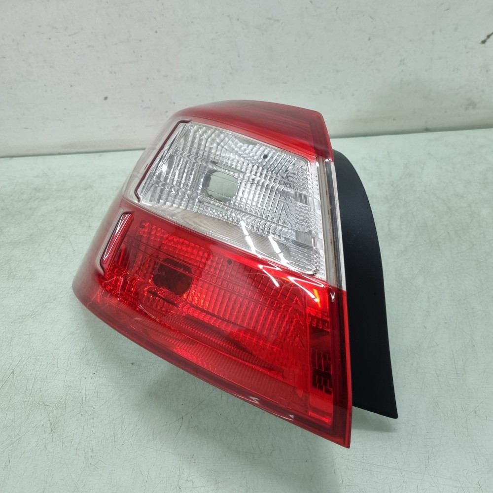 Lanterna Esquerda Ford Focus Sedan 2013/2015 Rec 2