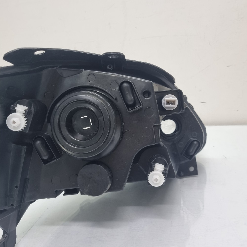 Farol Direito Volkswagen Fox 2004/2008* 5