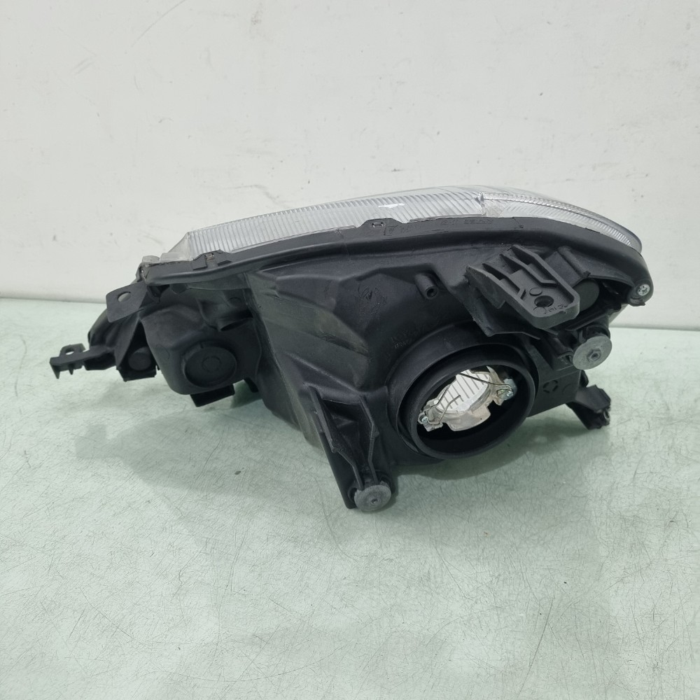 Farol Dianteiro Lado Direito Toyota Etios 2016/2020 Original Direito/passageiro 4