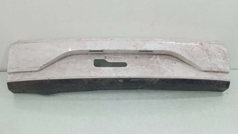 Parachoque Traseiro Central Vw Saveiro 2017/2023 Semi-novo 2