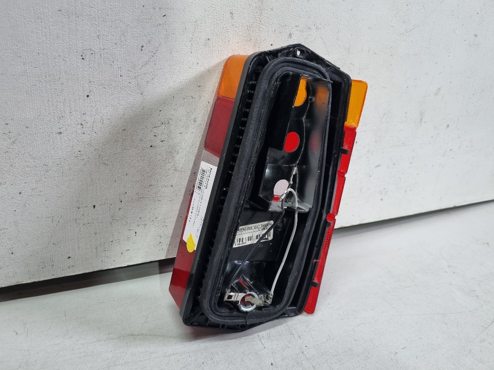 Lanterna Esquerda Fiat Fiorino 1999/2003 Recuperado 7