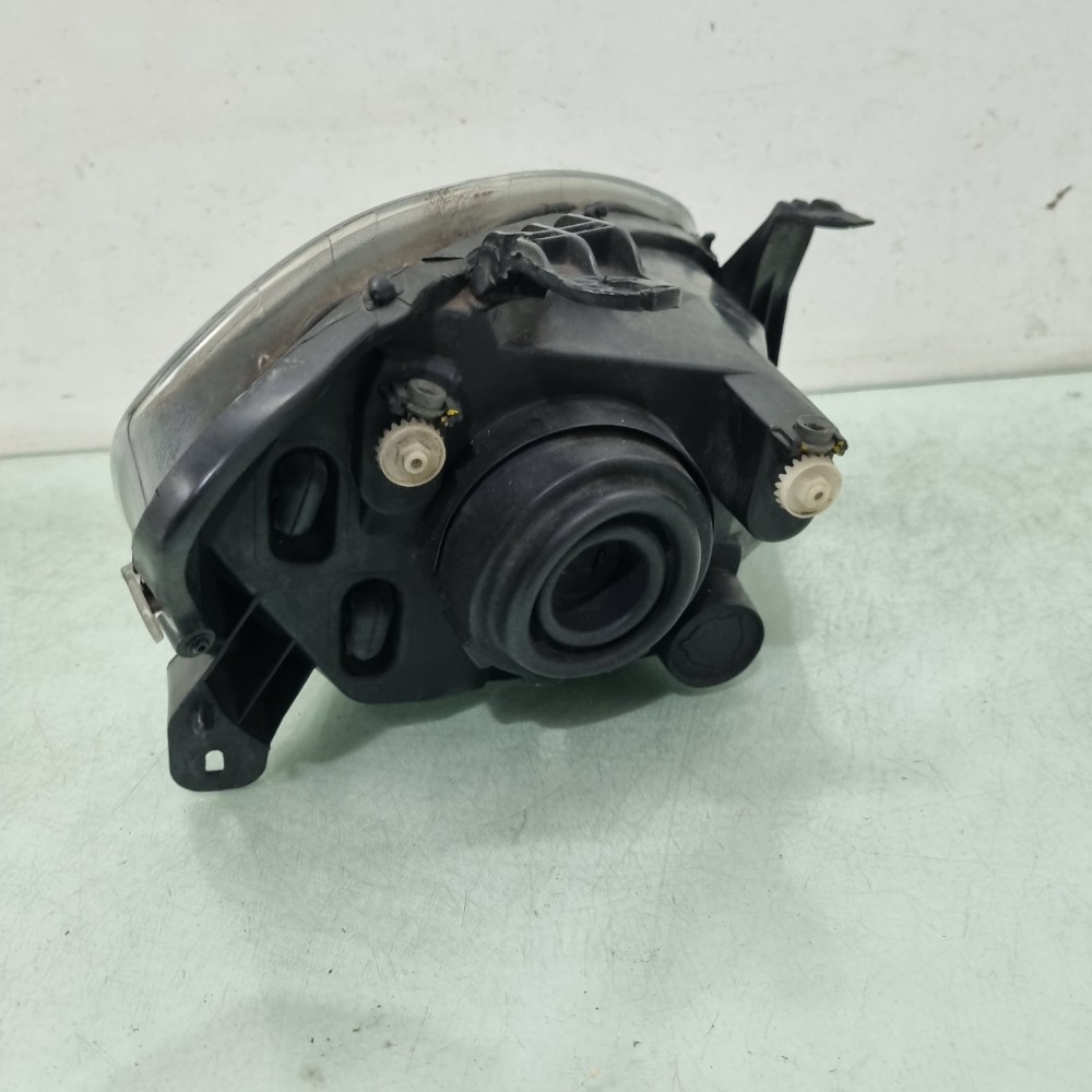 Farol Esquerdo Fumê Chevrolet Celat Modelos 2010/2013 Esquerdo/motorista 4