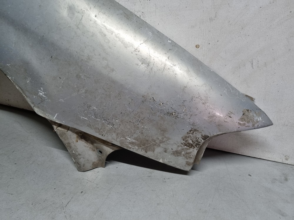 Paralama direito Volkswagen Gol bola 1996/1999 recuperado 2