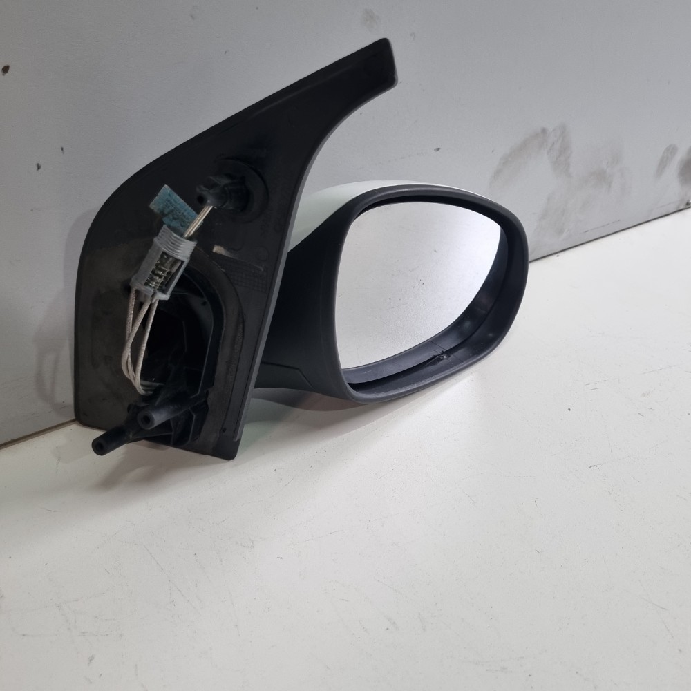 Retrovisor Manual Do Lado Direito Fiat Mobi 2016/2025 3