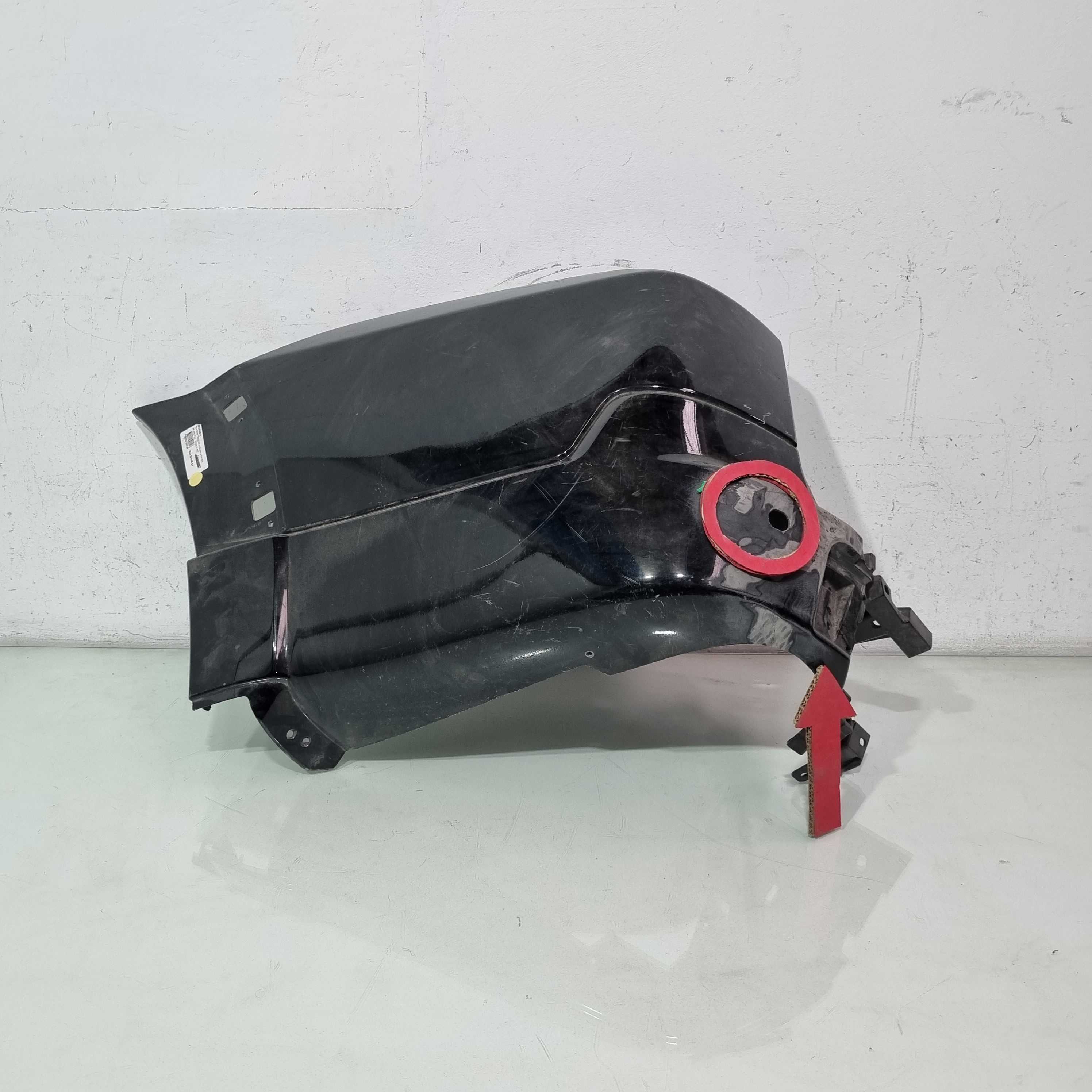 Ponteira Traseira Esquerda Mitsubishi Pajero Full 2010/2021