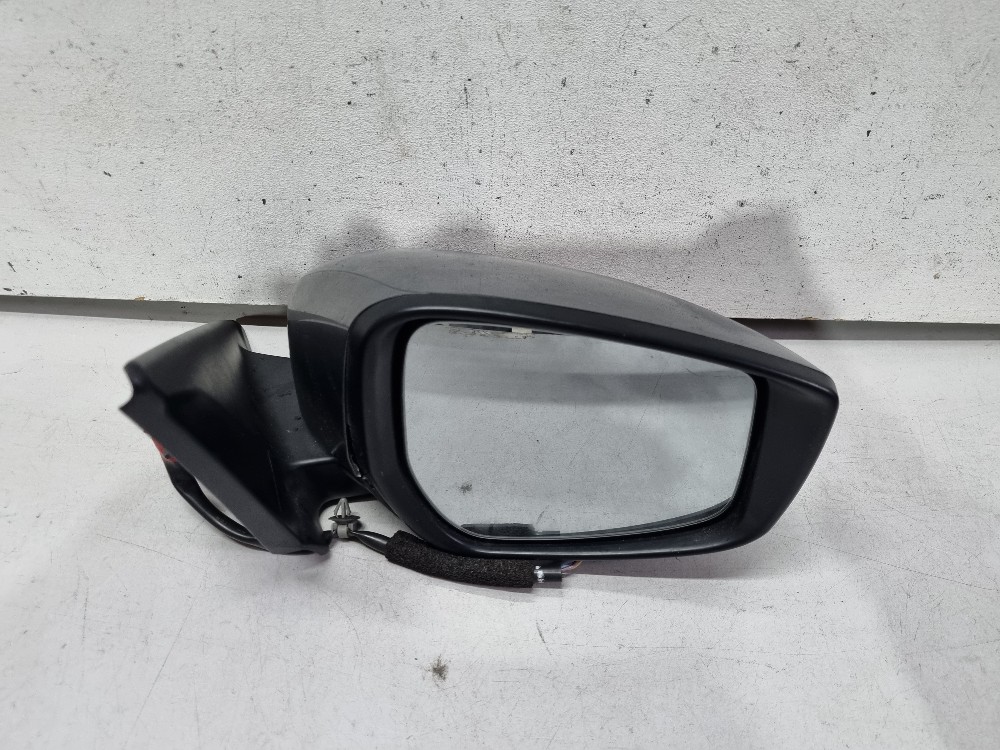 Retrovisor direito Nissan kicks 2017/2022 semi-novo 1