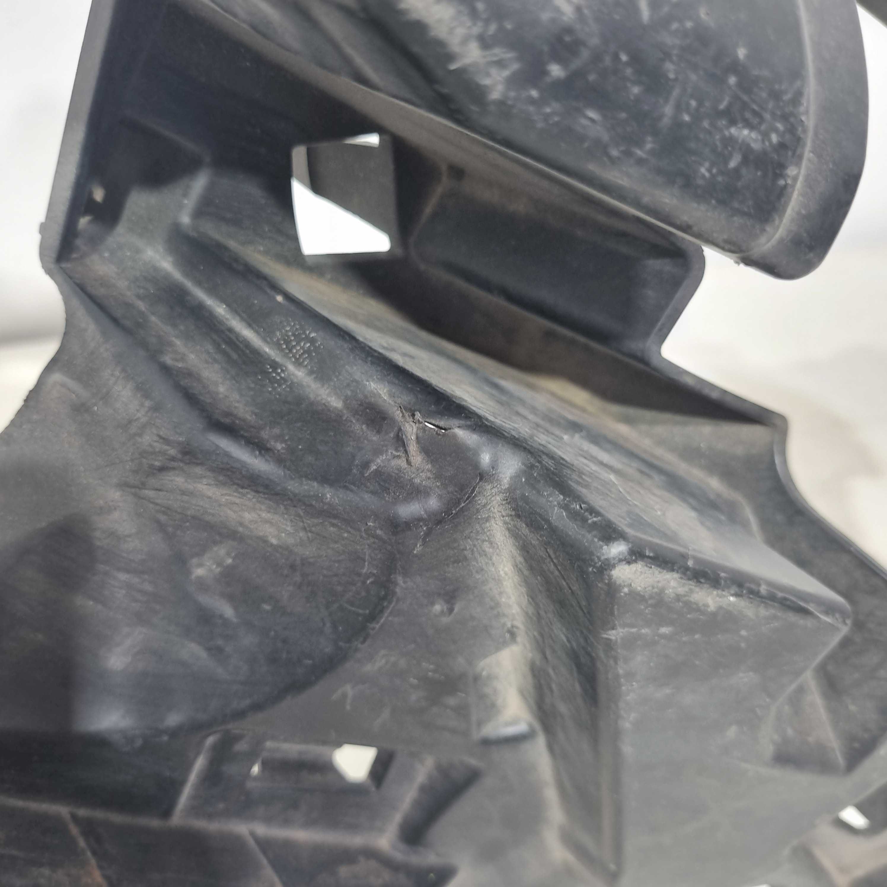 Suporte Farol De Milha Direito Bmw X2 Modelos 2018/2023 7