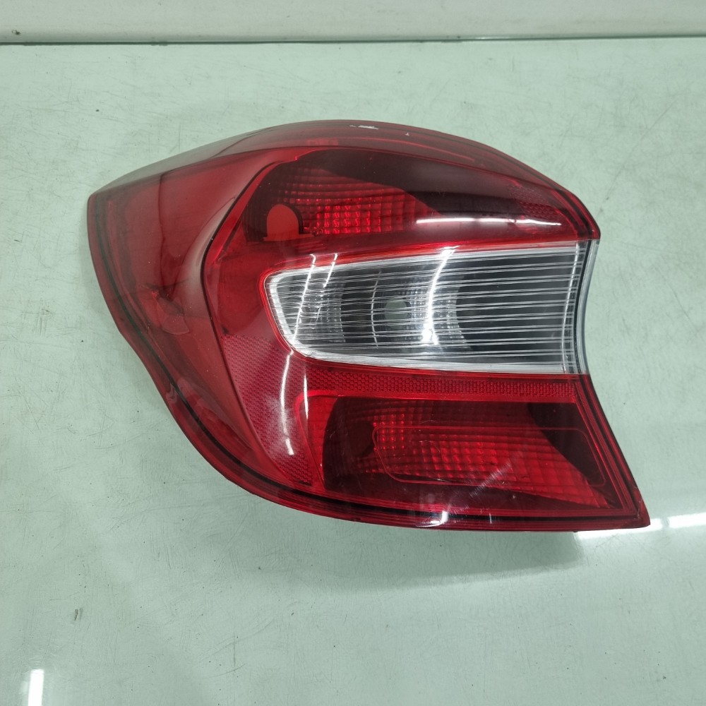Lanterna Do Lado Esquerdo Ford Ka Hatch Modelos 2015/2018 Esquerdo/motorista 1