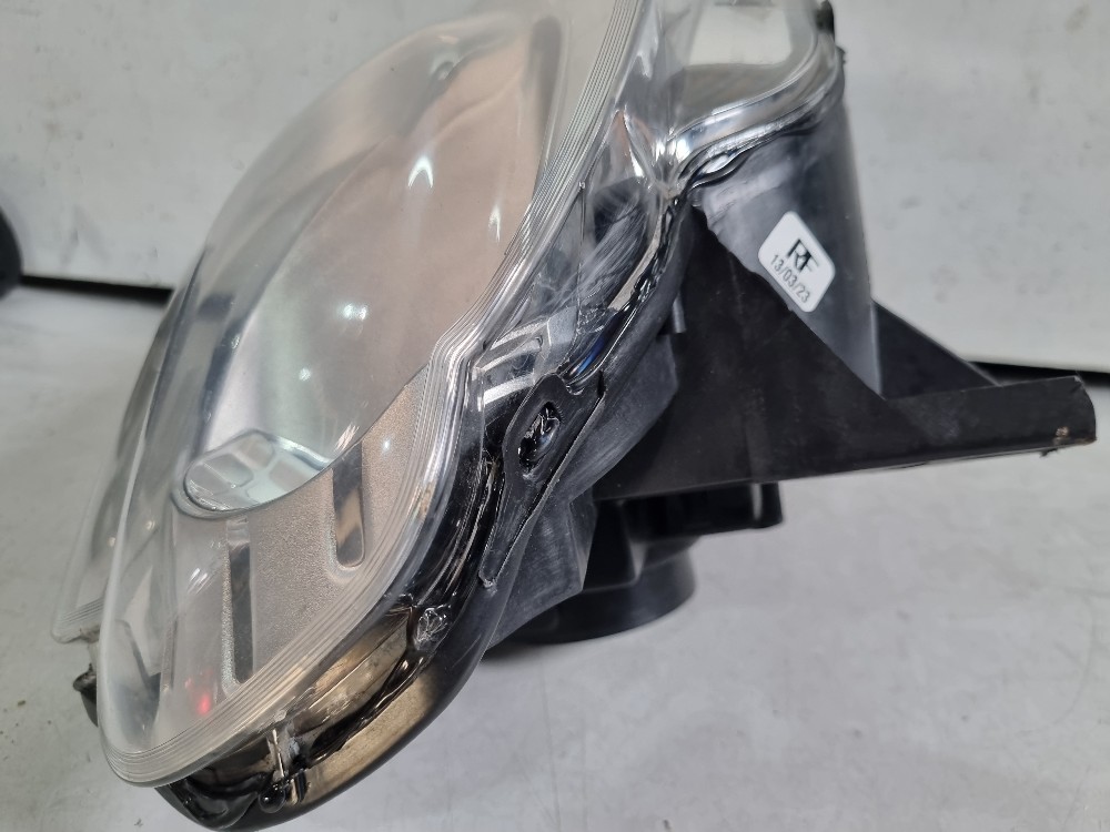 Farol Direito Fiat Uno Vivace 2010/2015 Recuperado 7