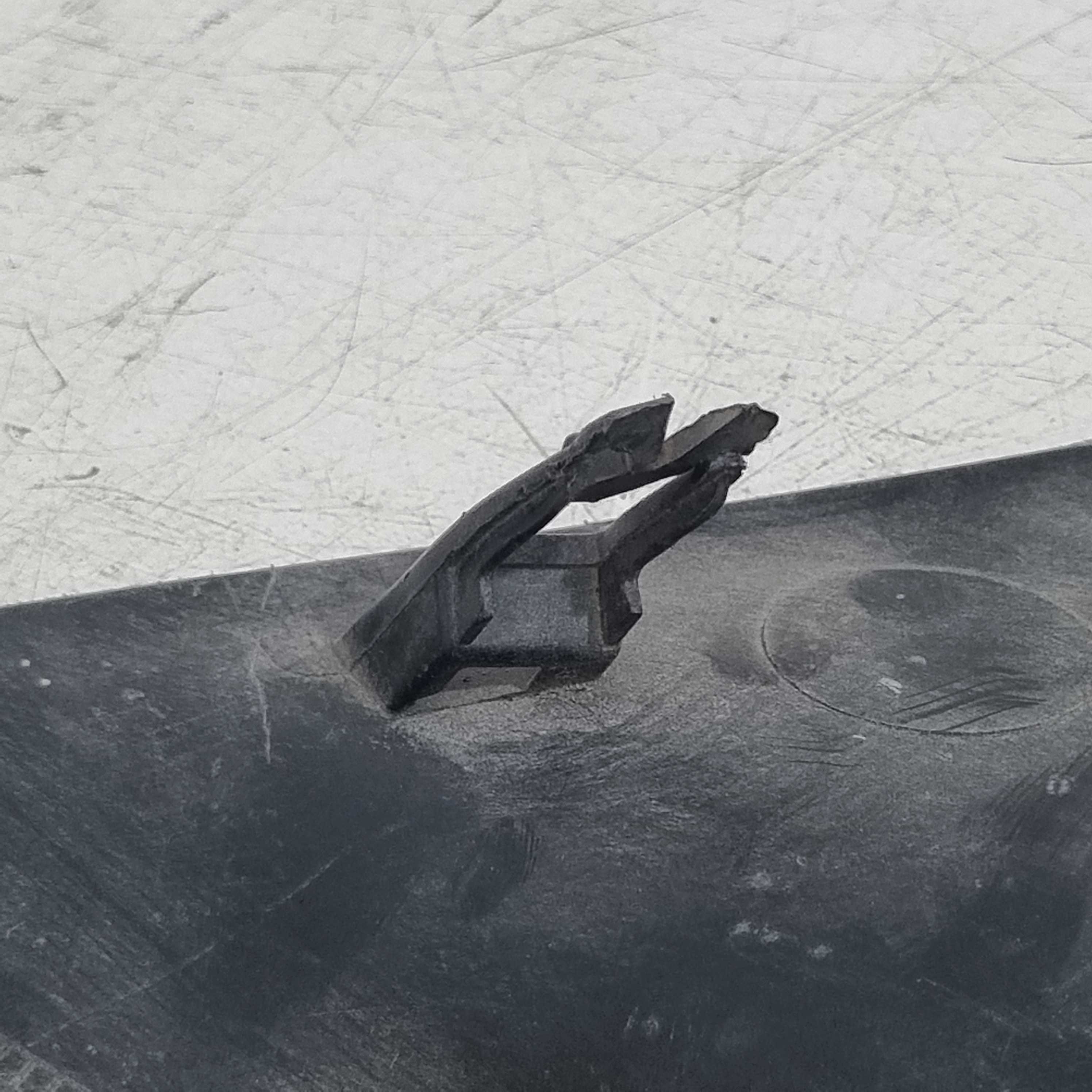 Moldura Farol Milhas Esquerdo Toyota Etios 2017/2019 Preta Esquerdo 3