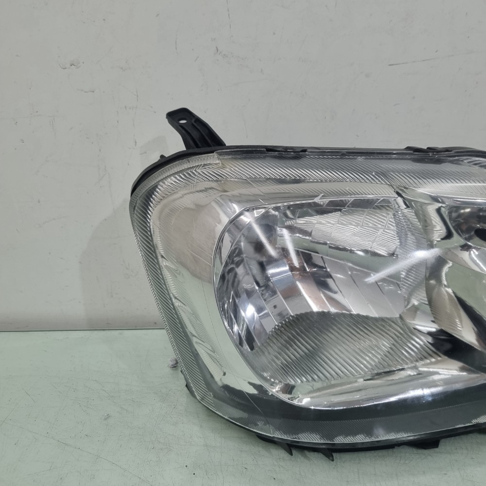 Farol Direito Toyota Etios 2013/2019 Recuperado Direito/passageiro 2