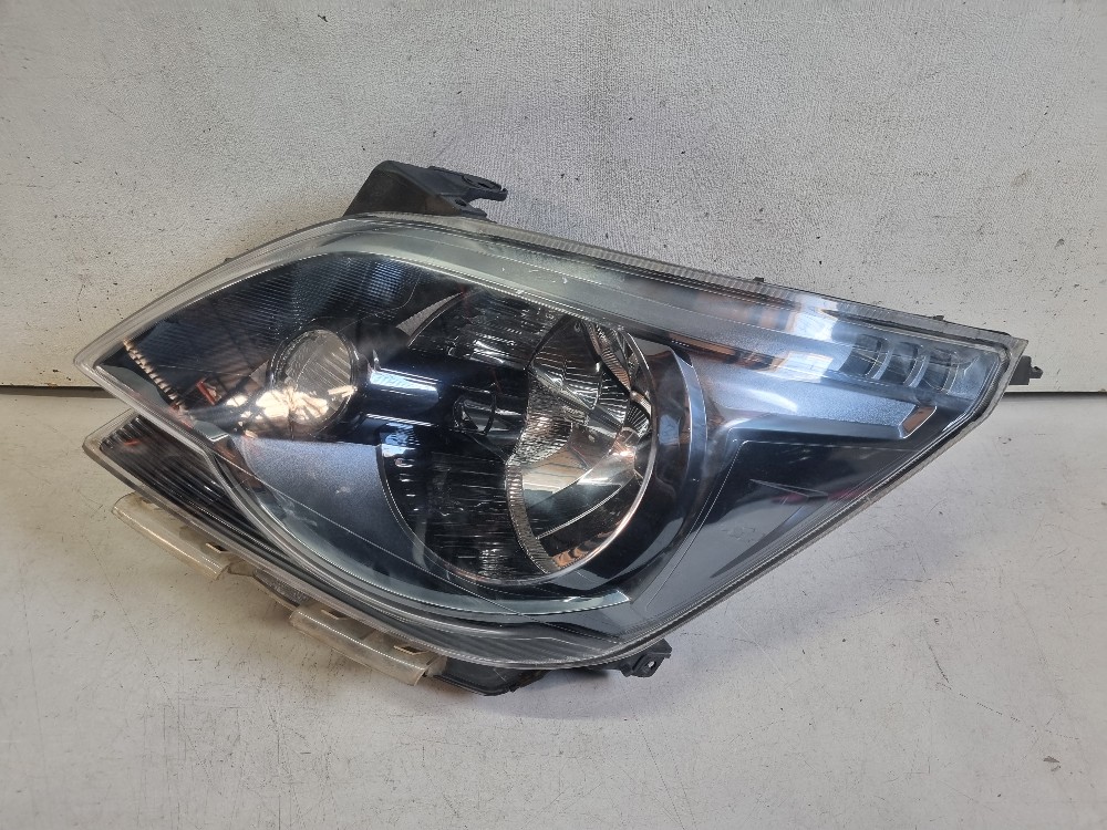 Farol Esquerdo Fumê Chevrolet Cobalt 2012 / 2015 Recuperado. 1