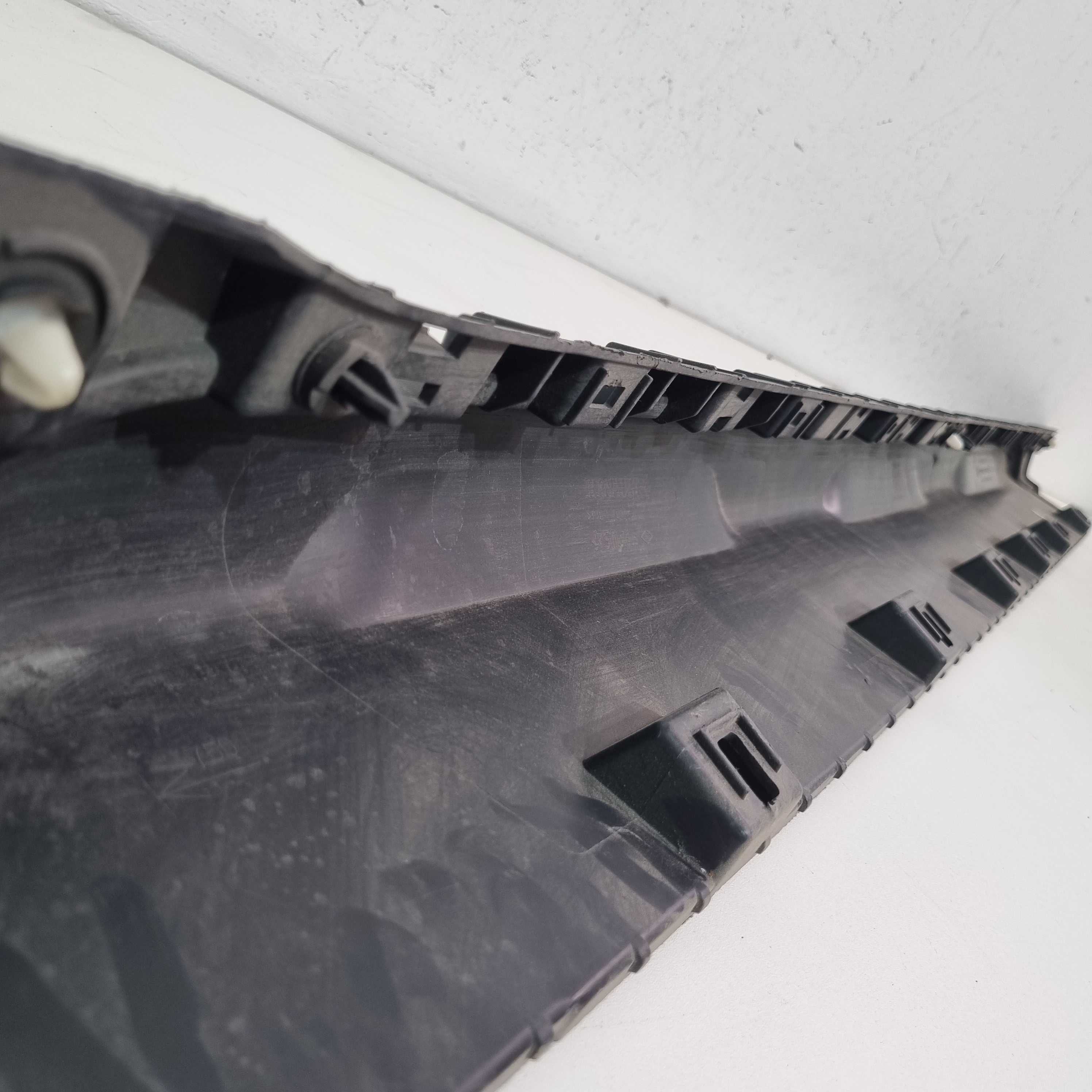 Spoiler Lateral Do Lado Esquerdo Renault Duster 2020/2023 8