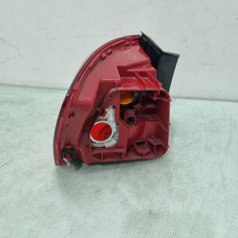 Lanterna Do Lado Direito Volkswagen Jetta Modelos 2012/2016 Direito/passageiro 4