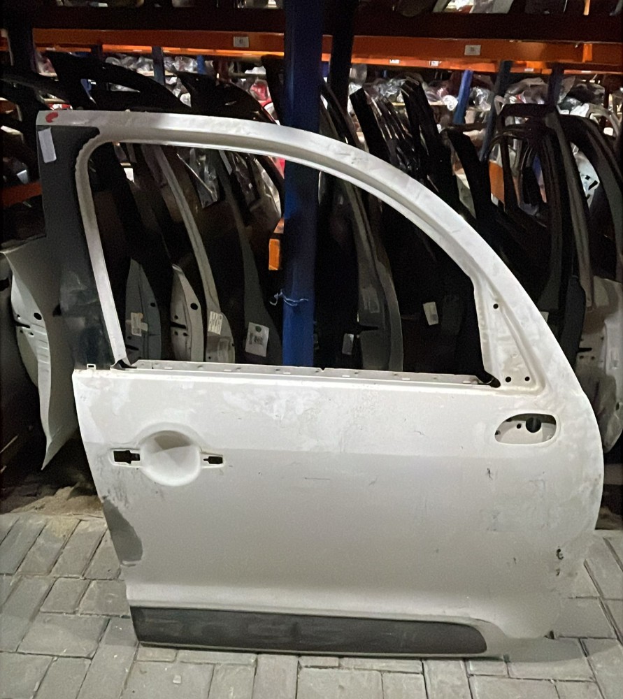 Porta Dianteira Direita Aircross 2011/2019 Direito Branco 1