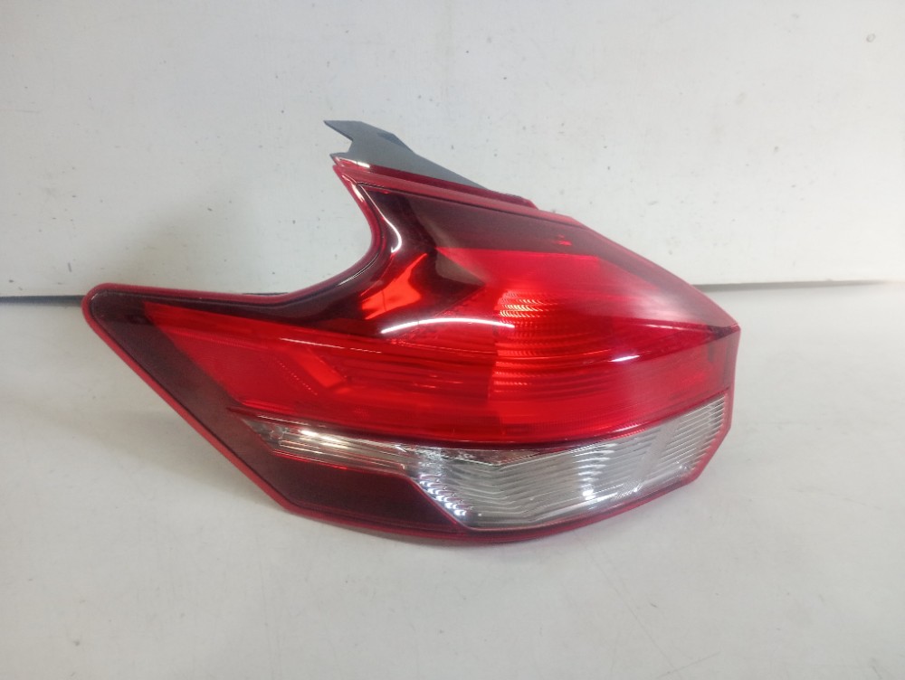Lanterna Do Lado Esquerdo Nissan Kicks Modelos 2017/2021 Esquerdo/motorista 1