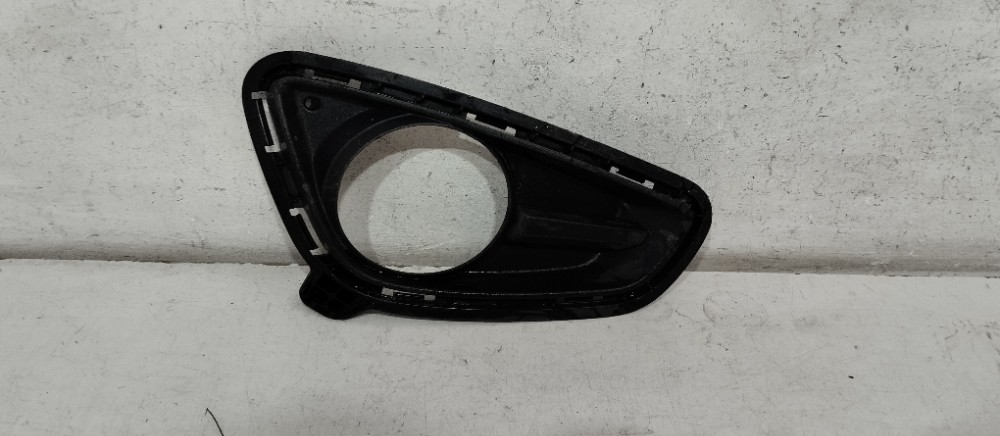 Moldura Farol De Milha Direito Hyundai Hb20 2012/2015 Usado. 3