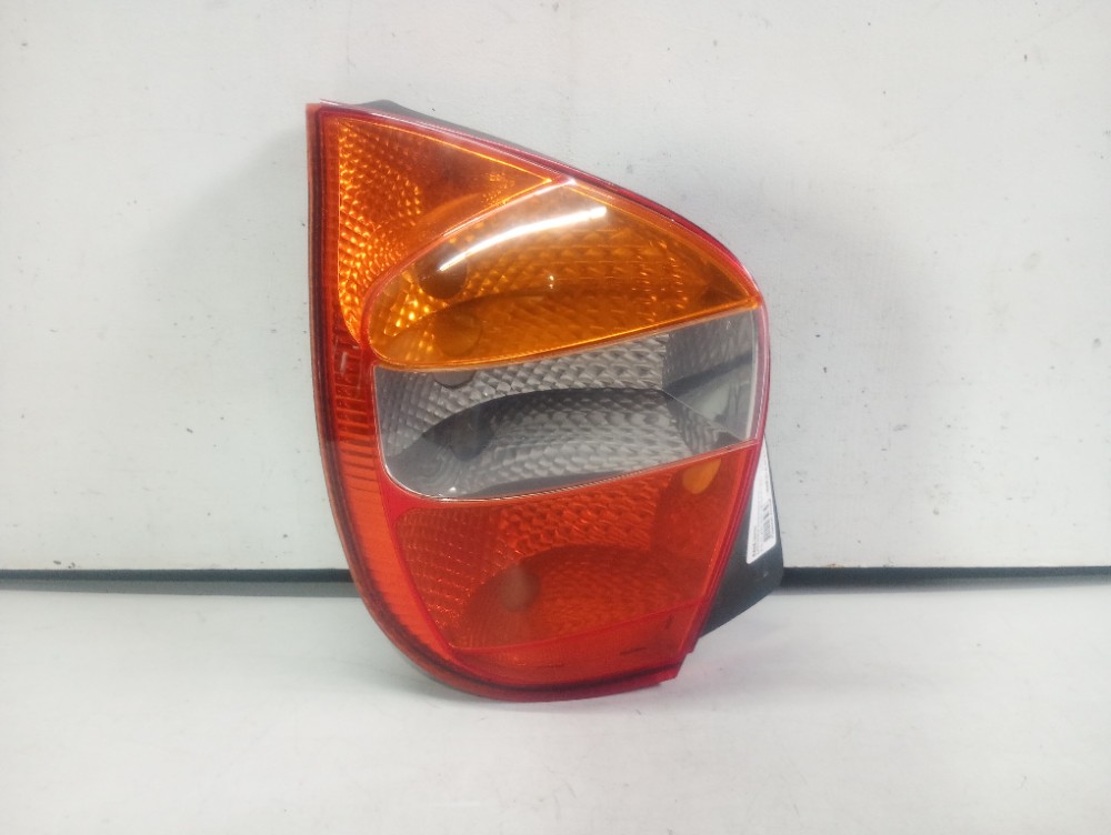 Lanterna Esquerda Fiat Palio Fire 2001/2005 Recuperada 1