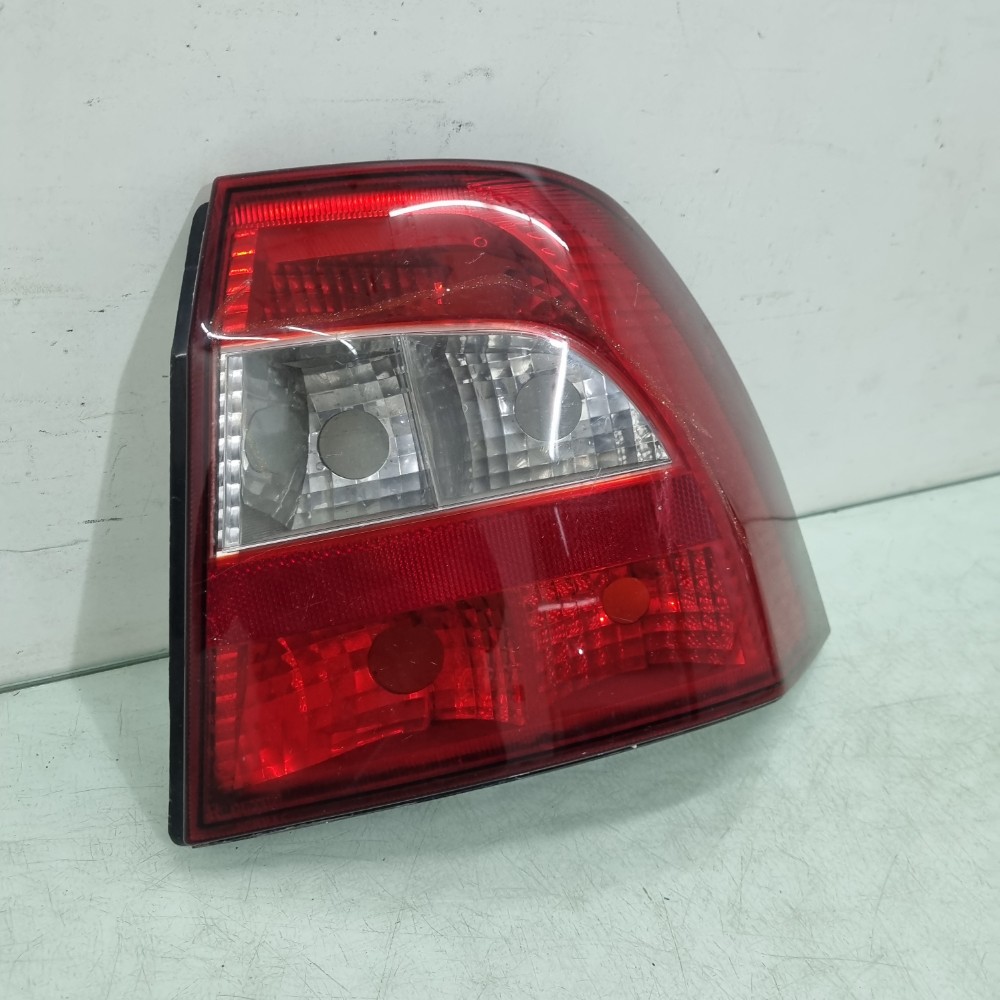 Lanterna Lado Direito  Chevrolet Vectra  2000/2005 Seminovo. 3