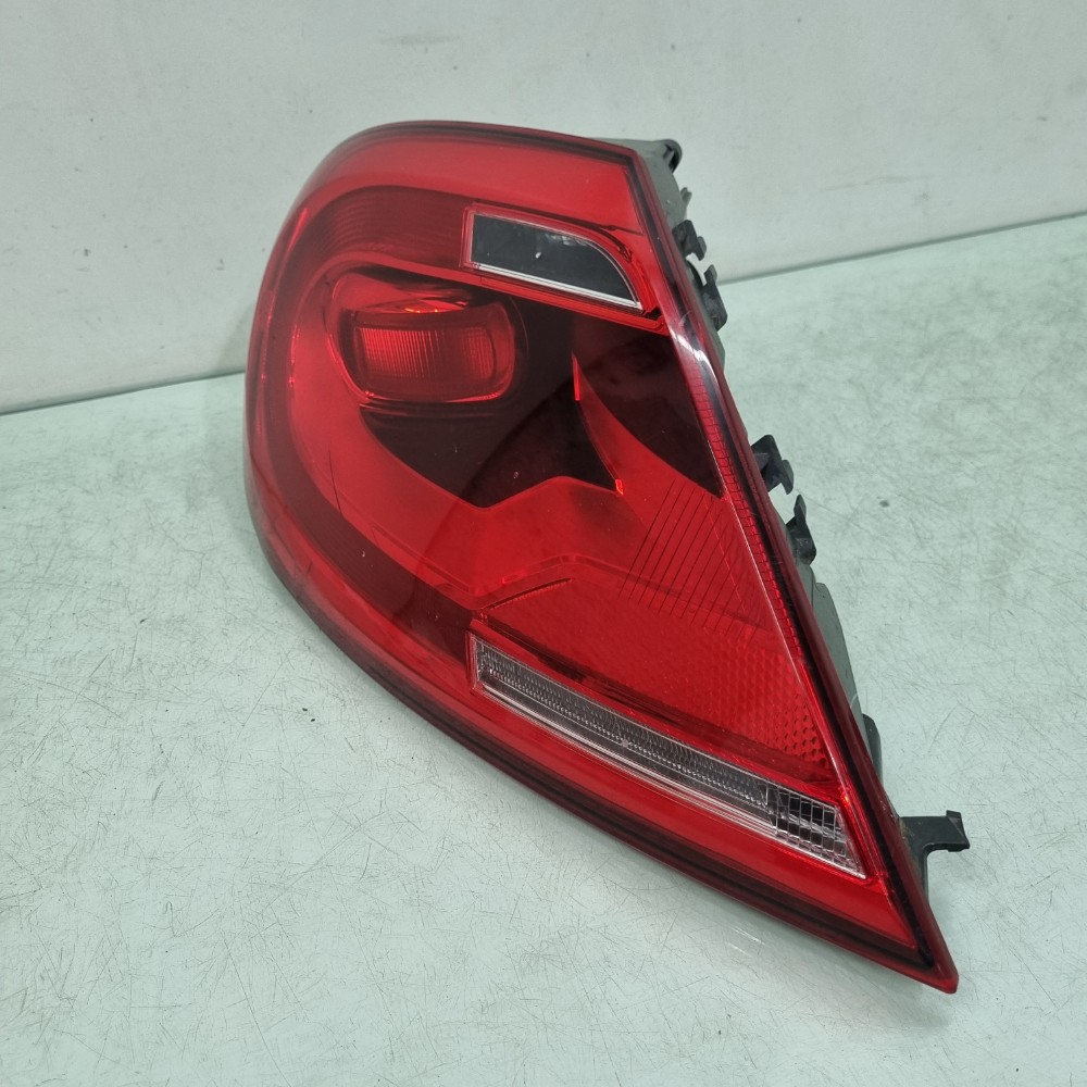 Lanterna Lado Esquerdo Vw Fusca Tsi 2012 À 2016 Recuperado. Esquerdo/motorista 2