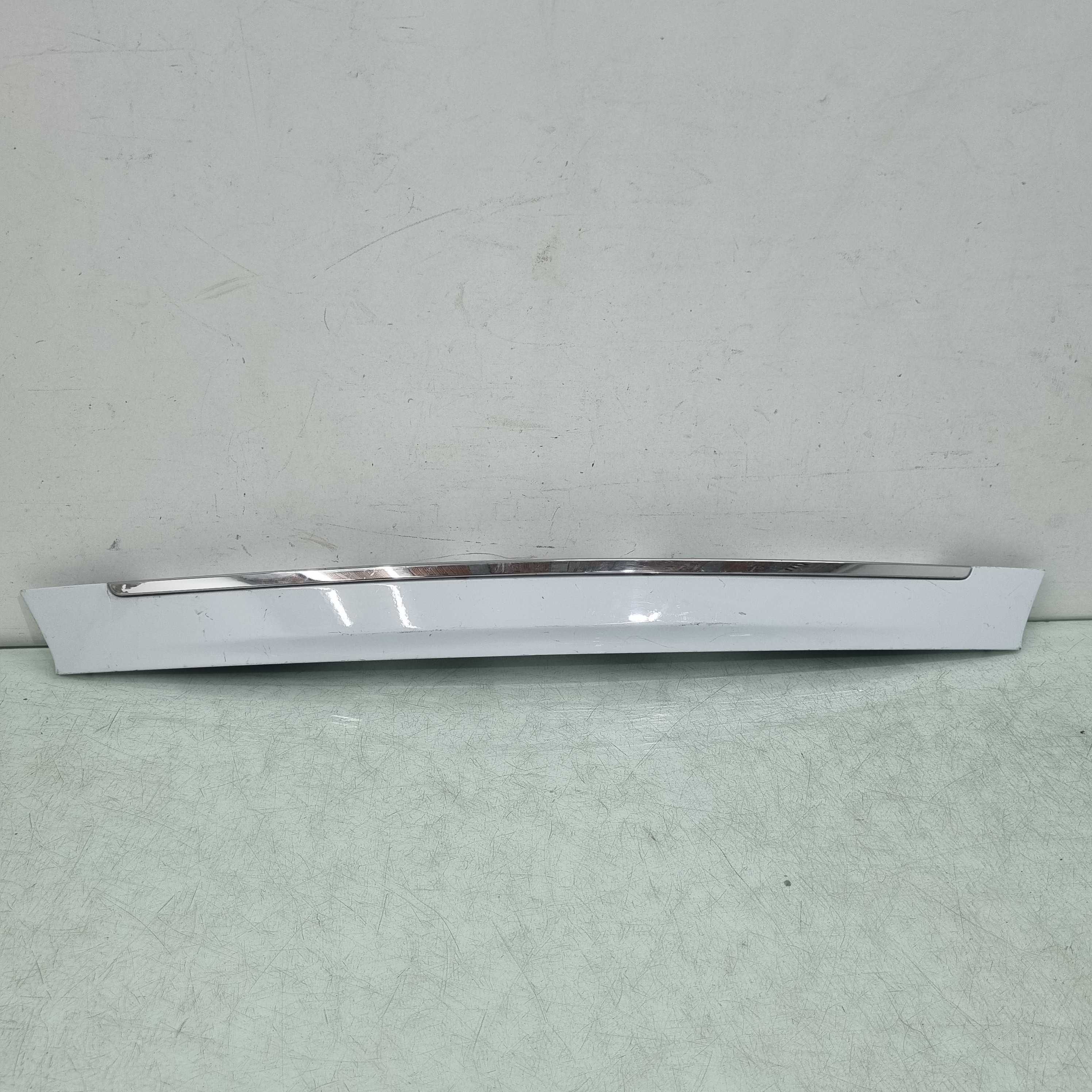 Moldura Tampa Traseira Fluence 2015/2019 Original Usada 1