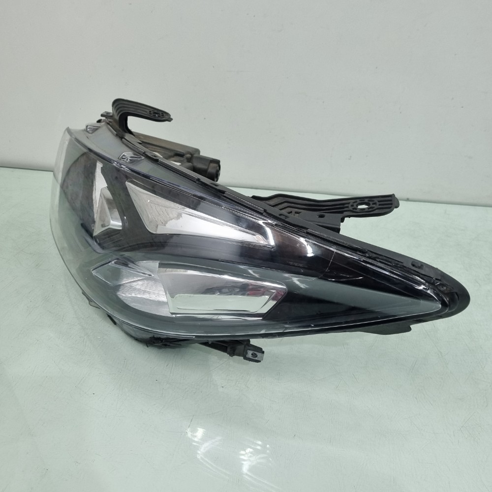 Farol Lado Esquerdo Sem Led Chevrolet Onix 2017/2019 Esquerdo/motorista 2