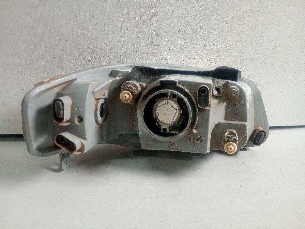 Farol Esquerdo Gol G4 Recuperado 2006/2012 3