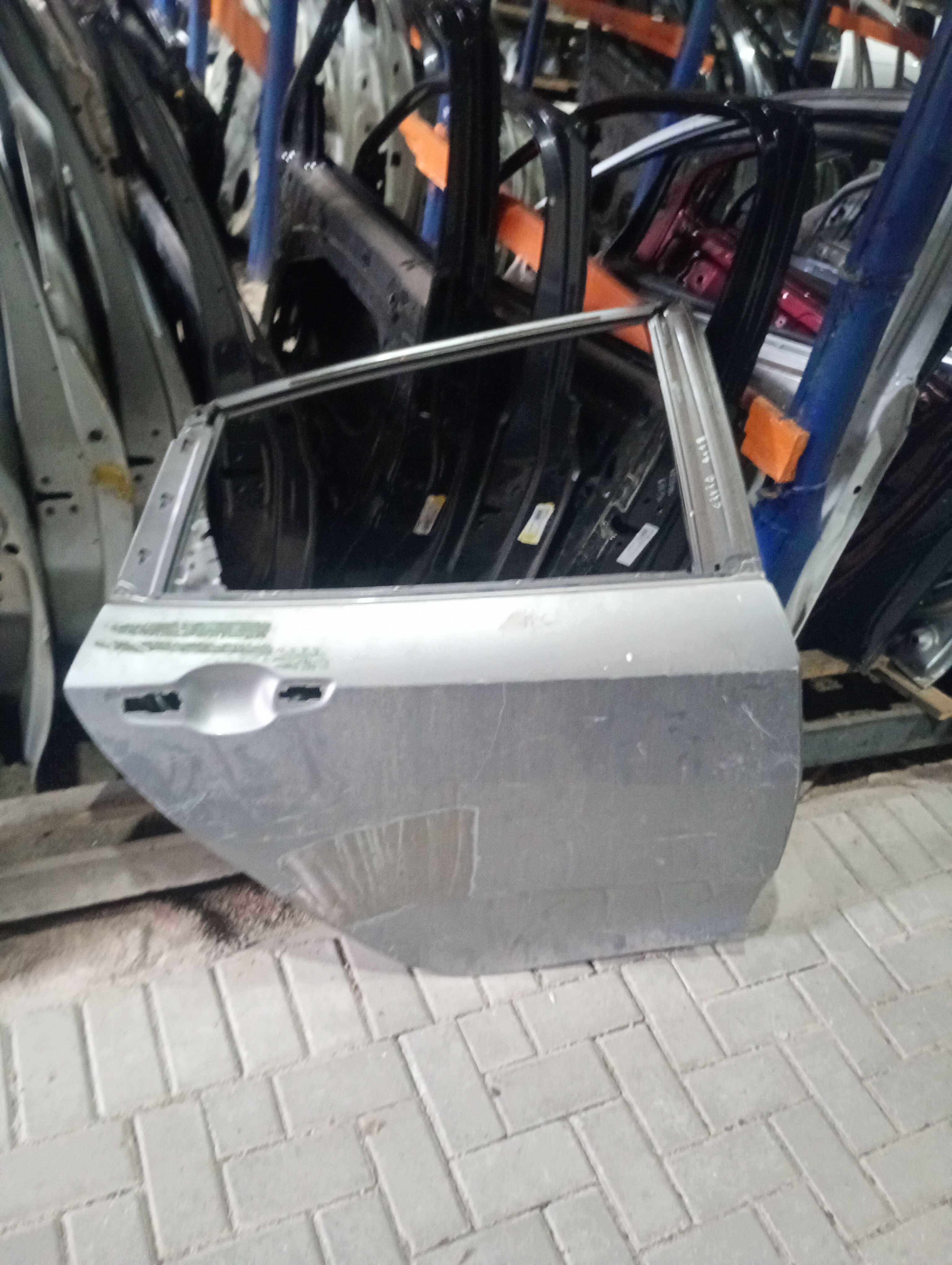 Porta traseira Honda Civic direita 2018/2022 4