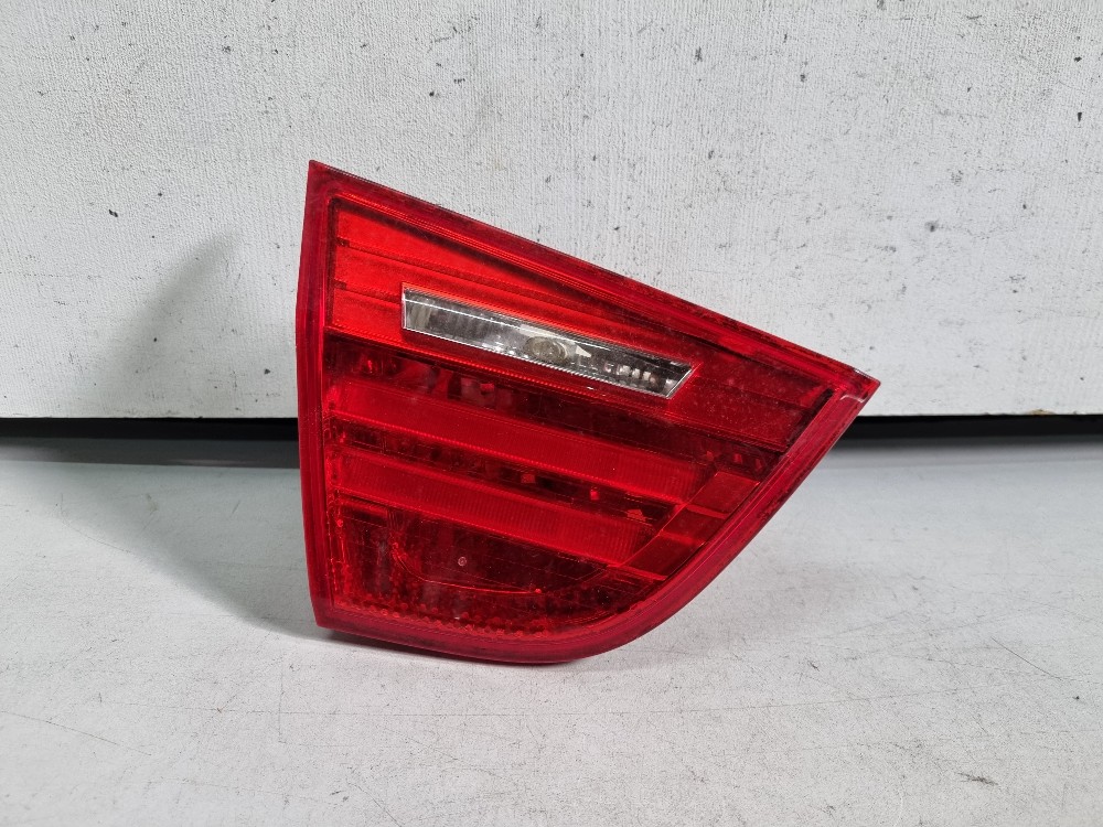 Lanterna Esquerda Da Tampa Traseira Bmw 320i 325i 2008/2012 Esquerdo/motorista 1