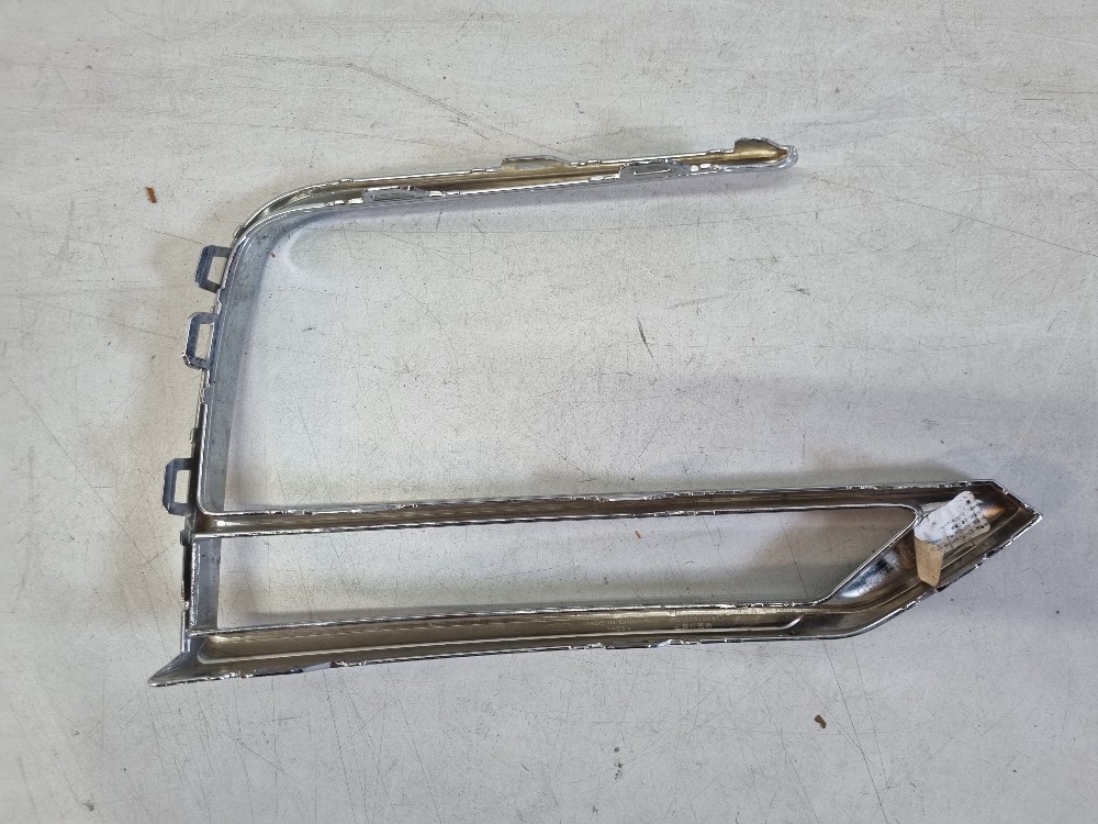 Moldura Farol De Milha Esquerda Tiggo 8 Pro 2022/2024 Esquerdo 2