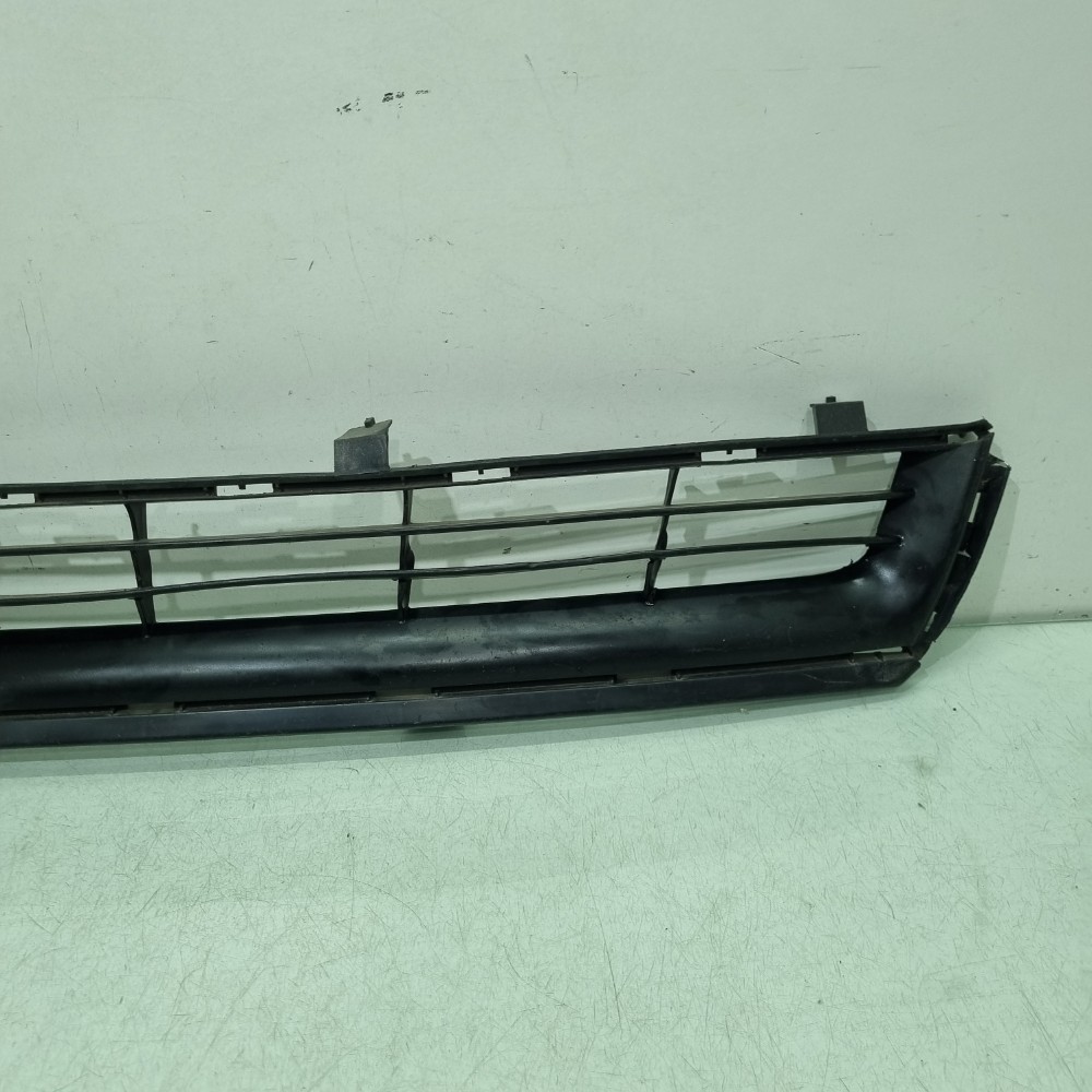 Grade Inferior Toyota Hilux Modelos 2014/2015/2016 3