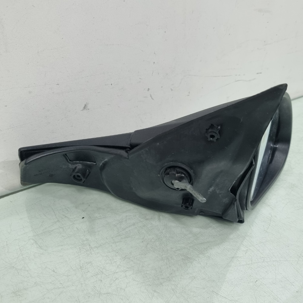 Retrovisor Direito Manual Chevrolet Vectra 2001/2005 Usado. 4