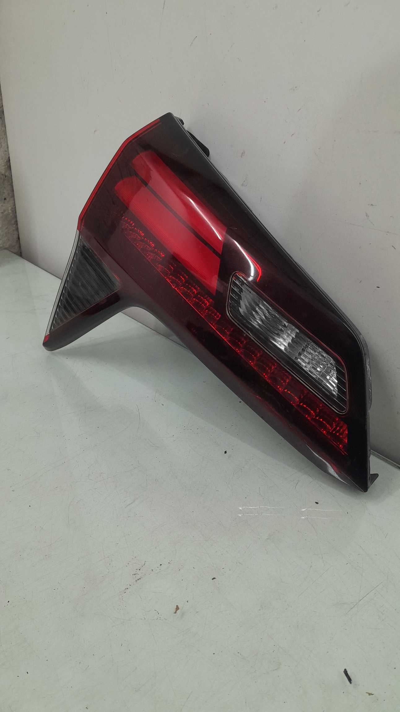 Lanterna Da Tampa Esquerda Honda Hr-v C/led Rec 2018/21 Orig 3