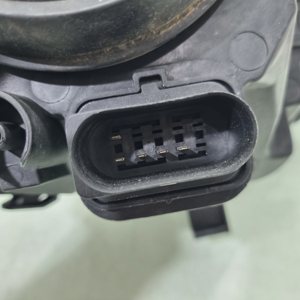 Farol Do Lado Esquerdo Ford Ecosport Modelos 2013/2016 Esquerdo/motorista 5