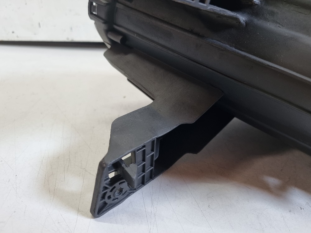 Farol Esquerdo Inferior Do Renault Kwid 2022/2025 Recuperado 9