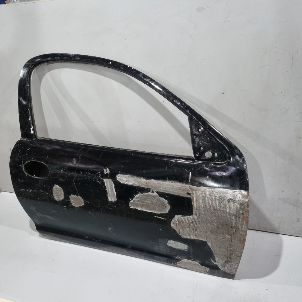 Porta Dianteira Direita Chevrolet Celta 2000/2016 Recuperada Dianteira 2