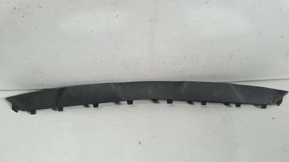 Friso Da Grade Chevrolet Tracker 2020/2023 Original E Usada. 2