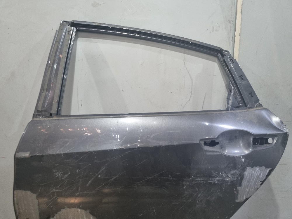 Porta traseira esquerda Honda Civic 2017/2021 recuperada 2