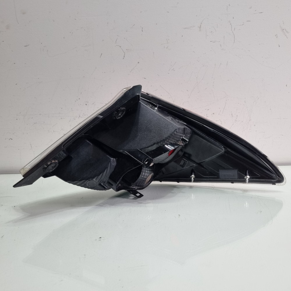 Lanterna Fumê Do Lado Esquerdo Chevrolet Prisma 2013/2015 Esquerdo/motorista 2