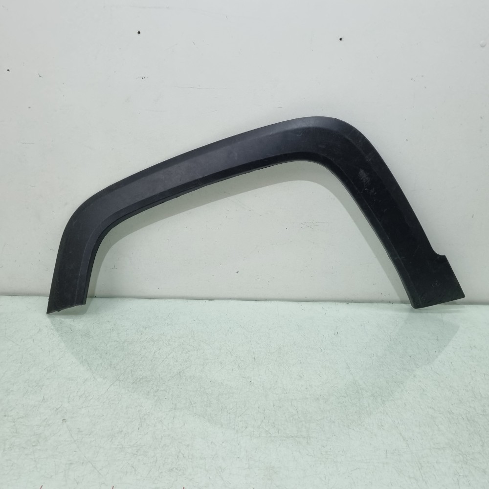 Moldura Do Para-Lama Esquerdo Jeep Renegade MOPAR 2016/2023
