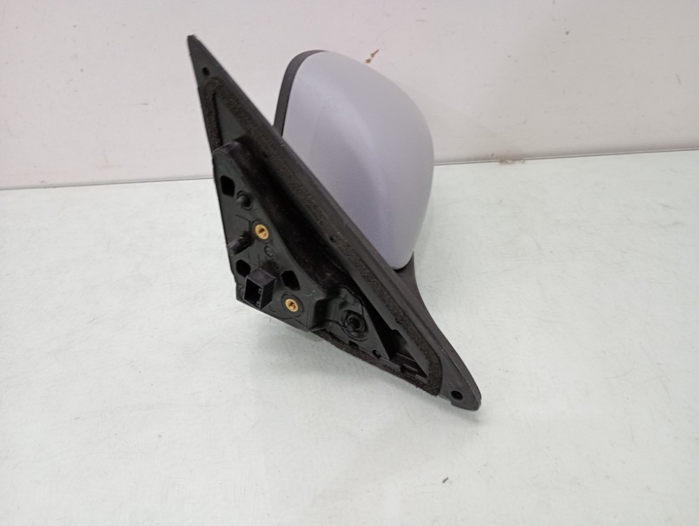 Retrovisor Esquerdo Elétrico Chevrolet Tracker 2020/2023 2