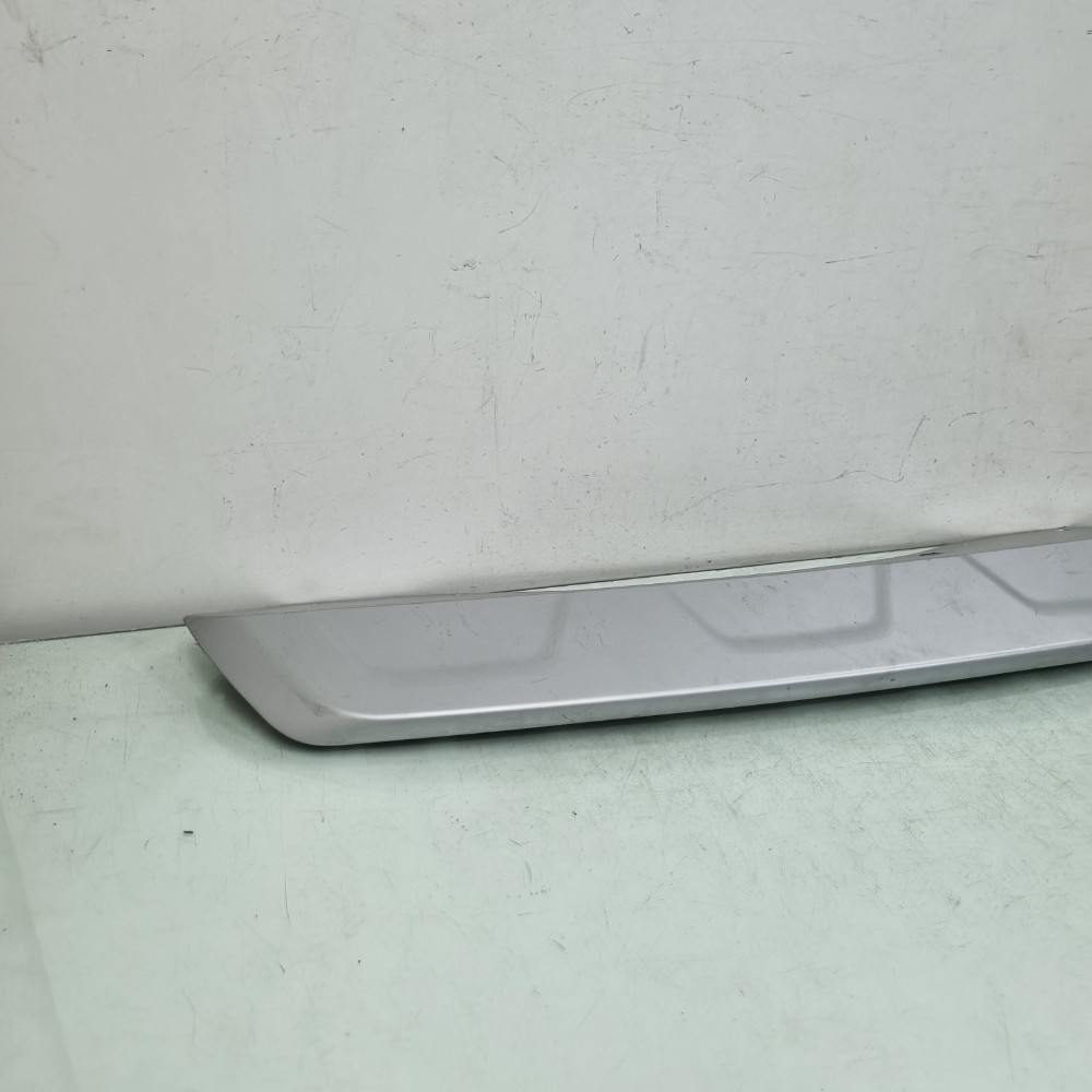 Moldura Inferior Parachoque Jeep Commander 2021/2023 Rec 2