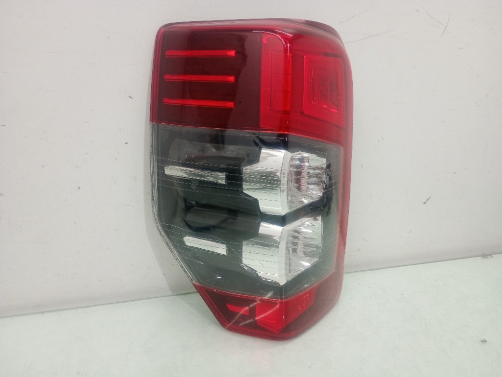 Lanterna Esquerda Mitsubishi L200 Triton 2022/2024 Rec 3