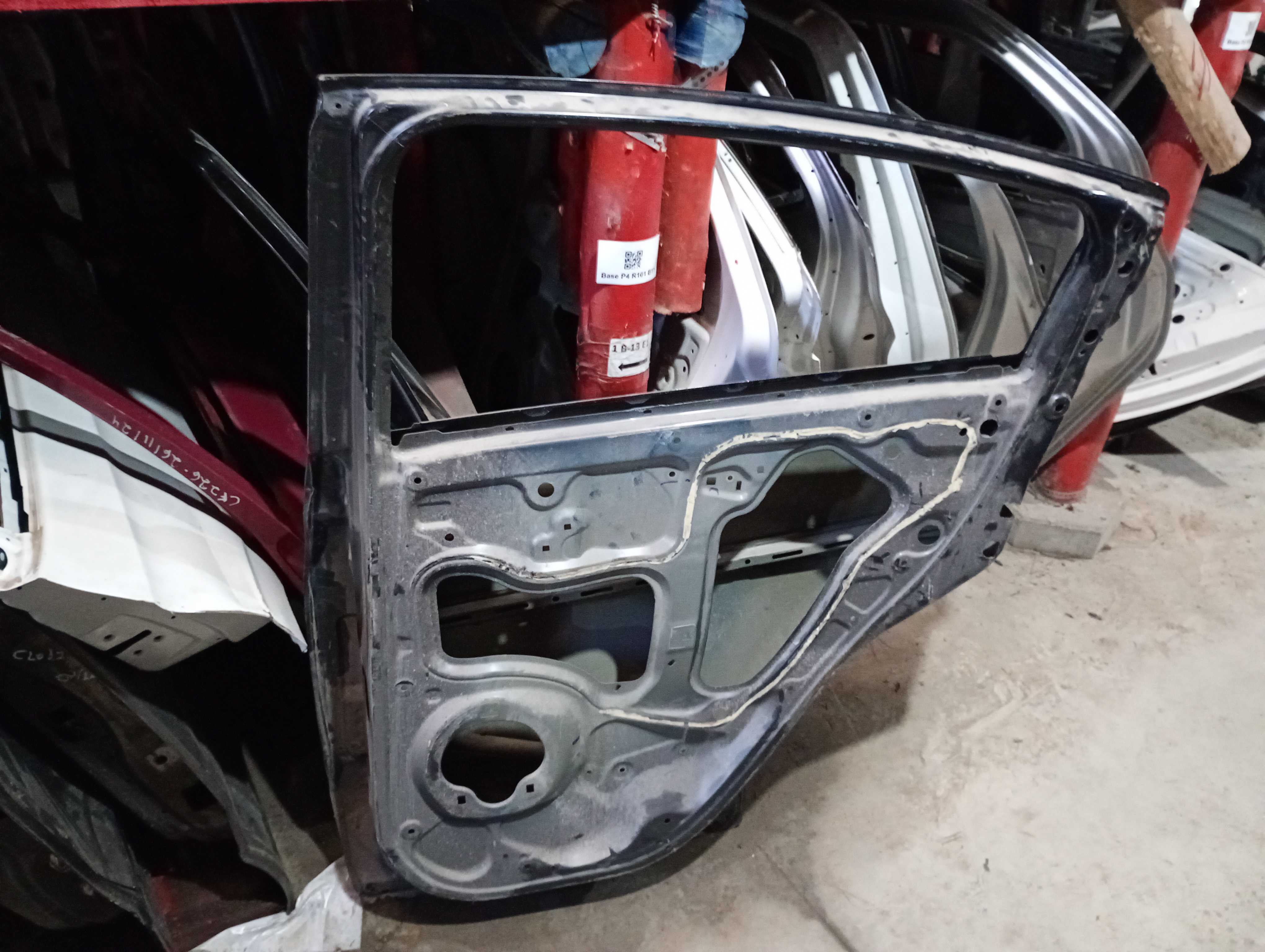 Porta traseira direita Honda HR-V 2015/2021 2