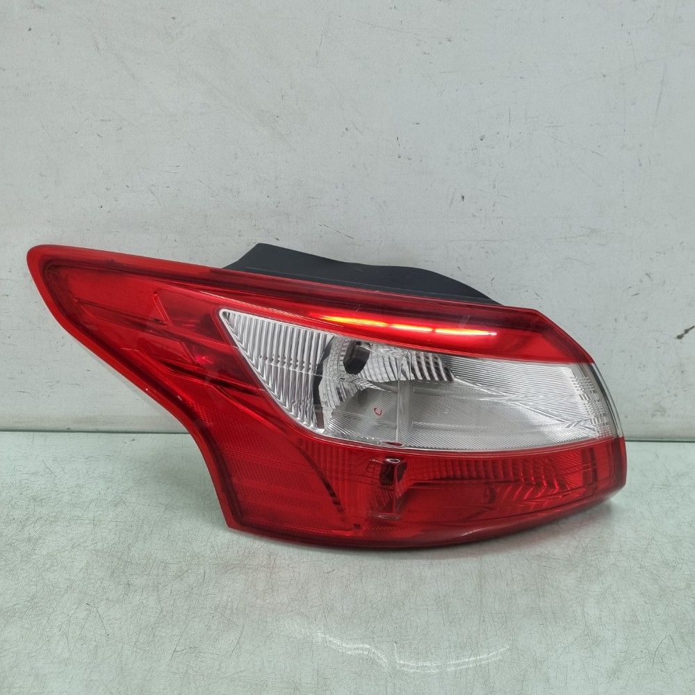 Lanterna Esquerda Ford Focus Sedan 2013/2015 Rec 1