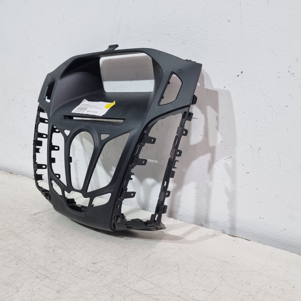 Moldura Do Painel Ford Focus Modelos 2013/2015 1