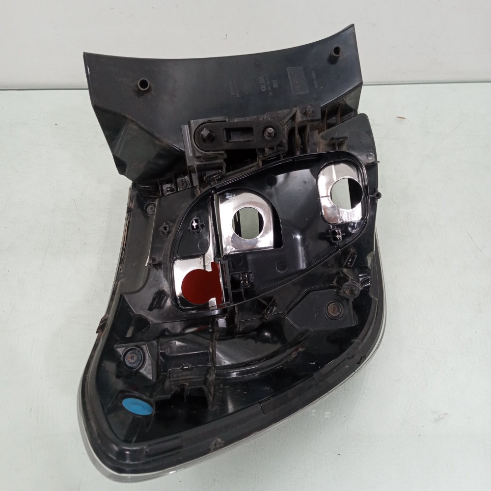 Lanterna Do Lado Direito Renault Sandero Stepway 2020/2024. Direito/passageiro 4