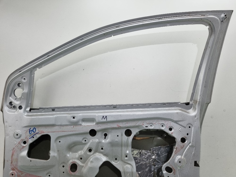Porta dianteira direita Chevrolet Onix 2013/2019 recuperada 6