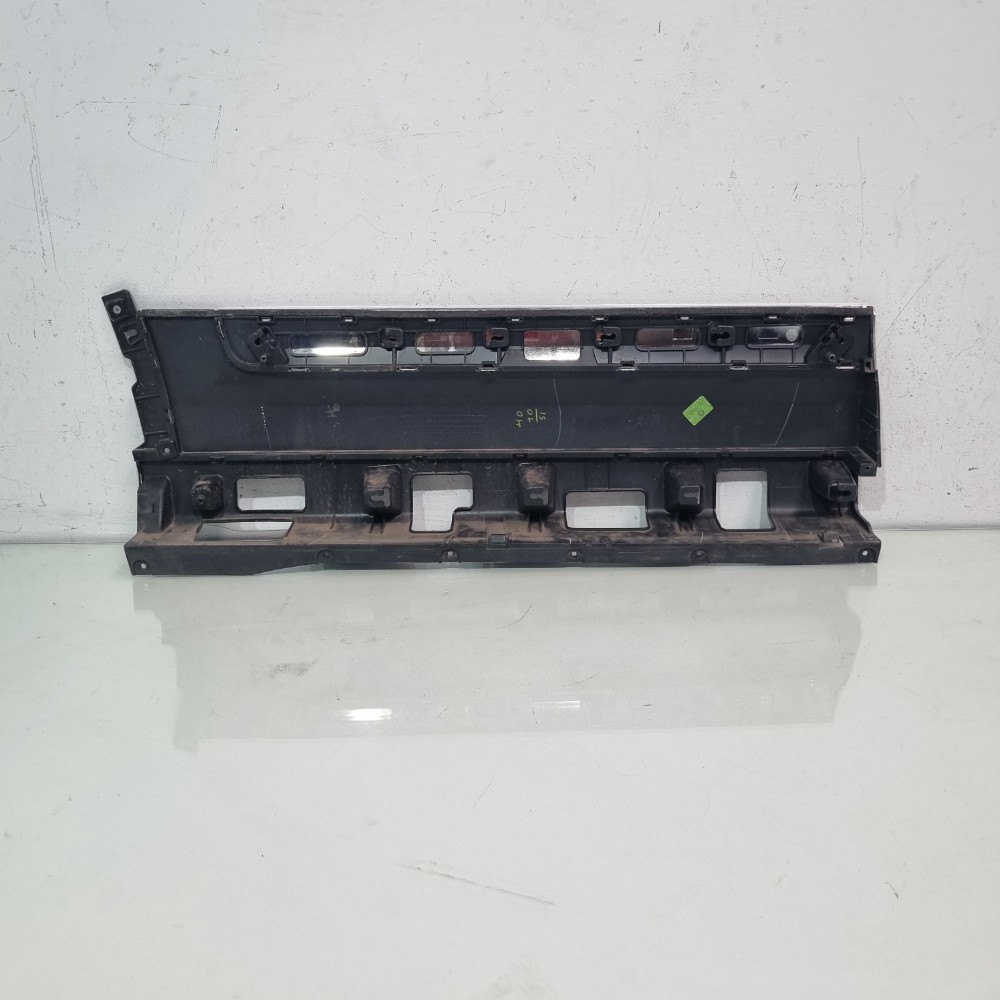 Moldura Da Porta Traseira Esquerda Tiggo8 2019/2022 Preto 9