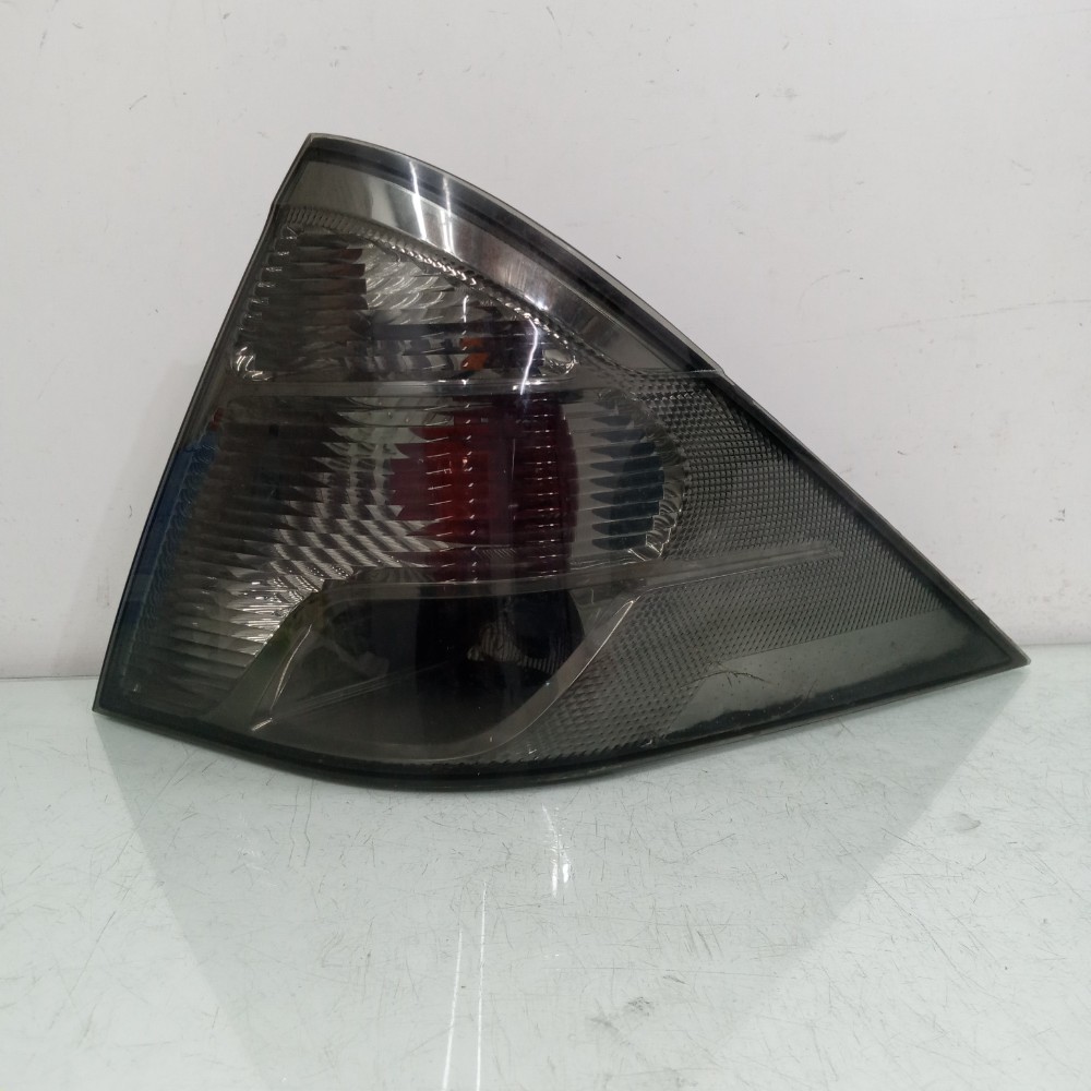 Lanterna Direita Fumê Ford Fiesta Sedan 2010/2013 Recuperado 1